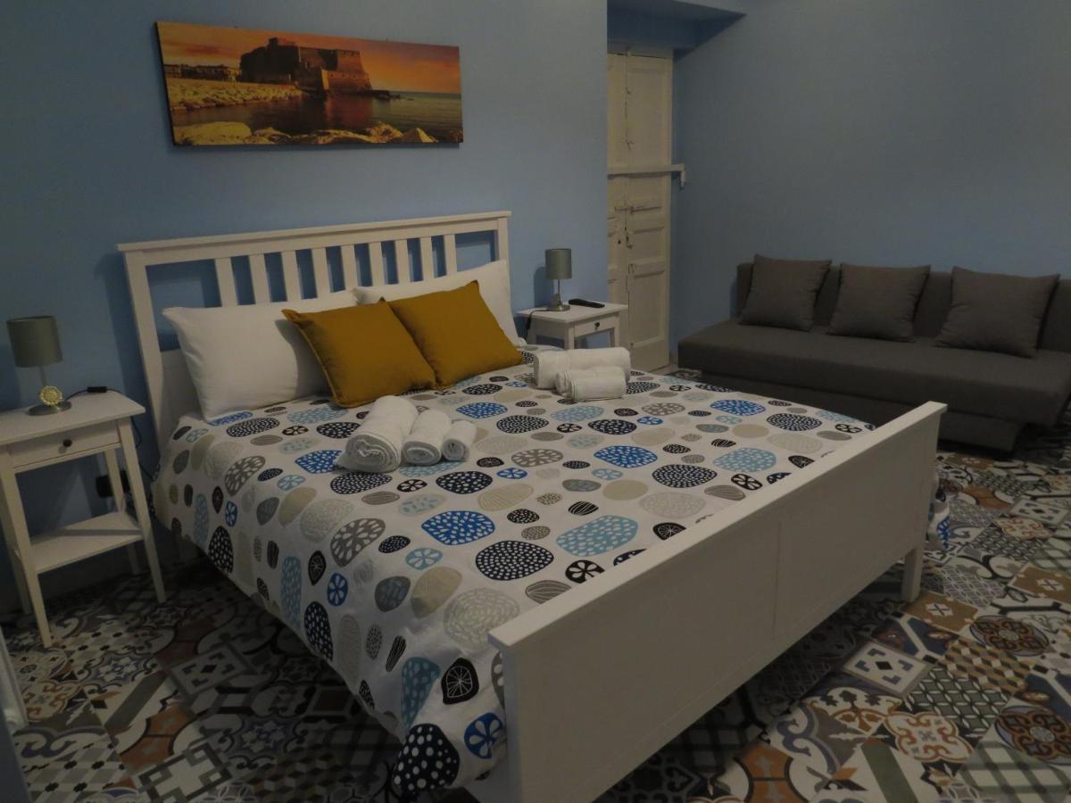 Napolide Bed & Breakfast *
