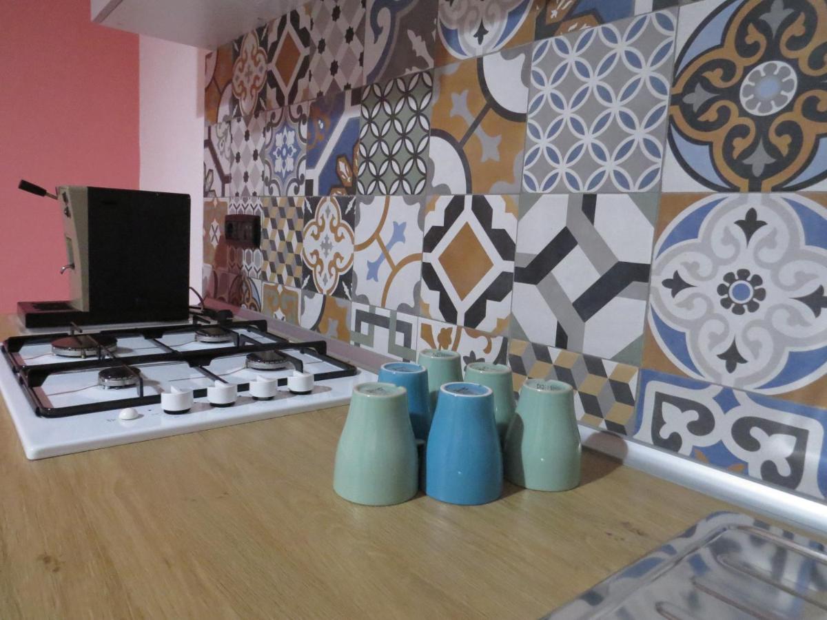 Napolide Couette-café *